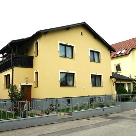 Ferienwohnung Weinbergblick Rohrendorf bei Krems Bagian luar foto