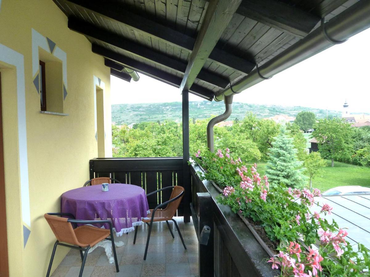 Ferienwohnung Weinbergblick Rohrendorf bei Krems Bagian luar foto
